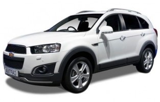 Tapetes 3D feitos em borracha Premium para Chevrolet Captiva I suv (2006 - 2018)