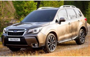 Tapetes Subaru Forester (2016-2019) logo Hybrid