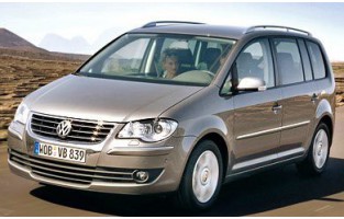 Tapetes Volkswagen Touran (2006 - 2015) logo Hybrid