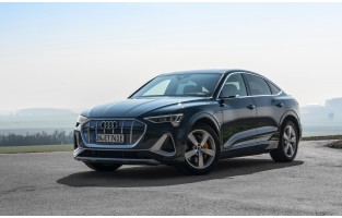 Tapetes Audi E-Tron Sportback (2018 - atualidade) logo Hybrid