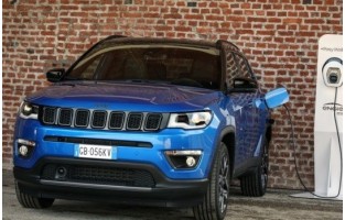 Tapete bege Jeep Compass 4xe (2021-atualidade)